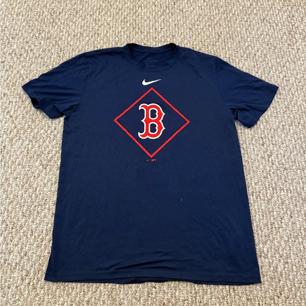 NIKE boston red sox tshirt